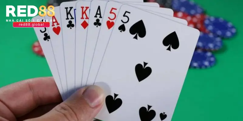 Hướng dẫn chi tiết về cách chơi bài binh 6 lá qua các vòng